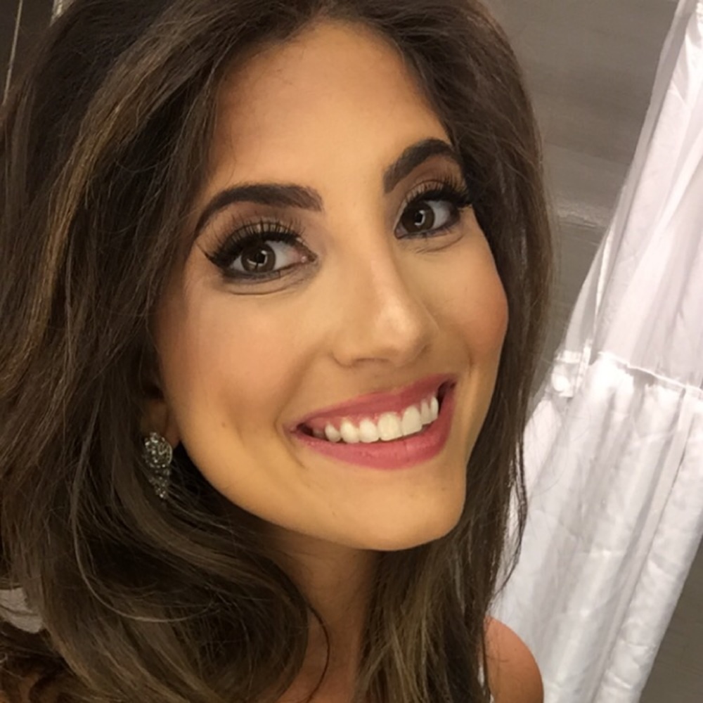 Meet your Posher, Rebecca
